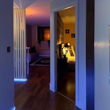 Cosy City Centre Apartment With Parking Birmingham Exteriör bild