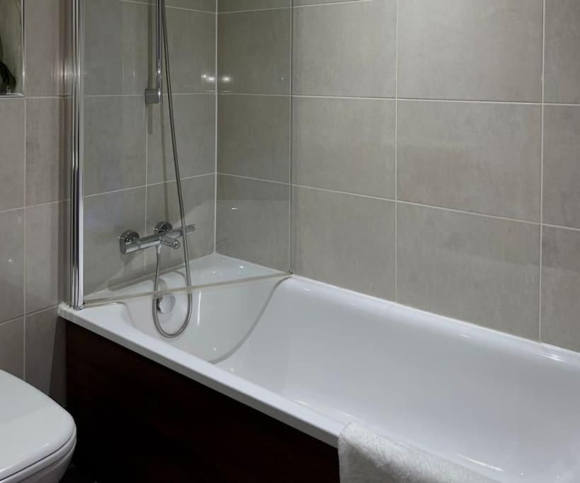 Cosy City Centre Apartment With Parking Birmingham Exteriör bild