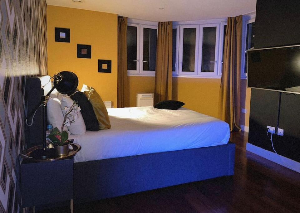 Cosy City Centre Apartment With Parking Birmingham Exteriör bild
