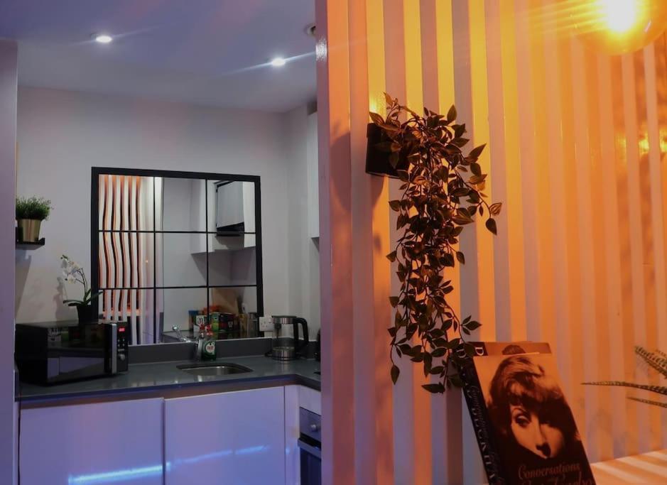 Cosy City Centre Apartment With Parking Birmingham Exteriör bild