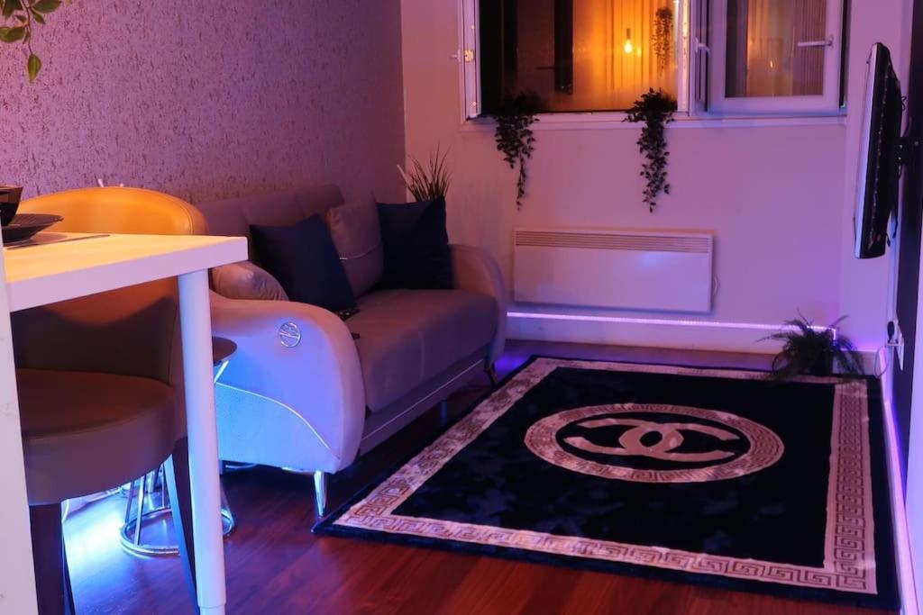 Cosy City Centre Apartment With Parking Birmingham Exteriör bild